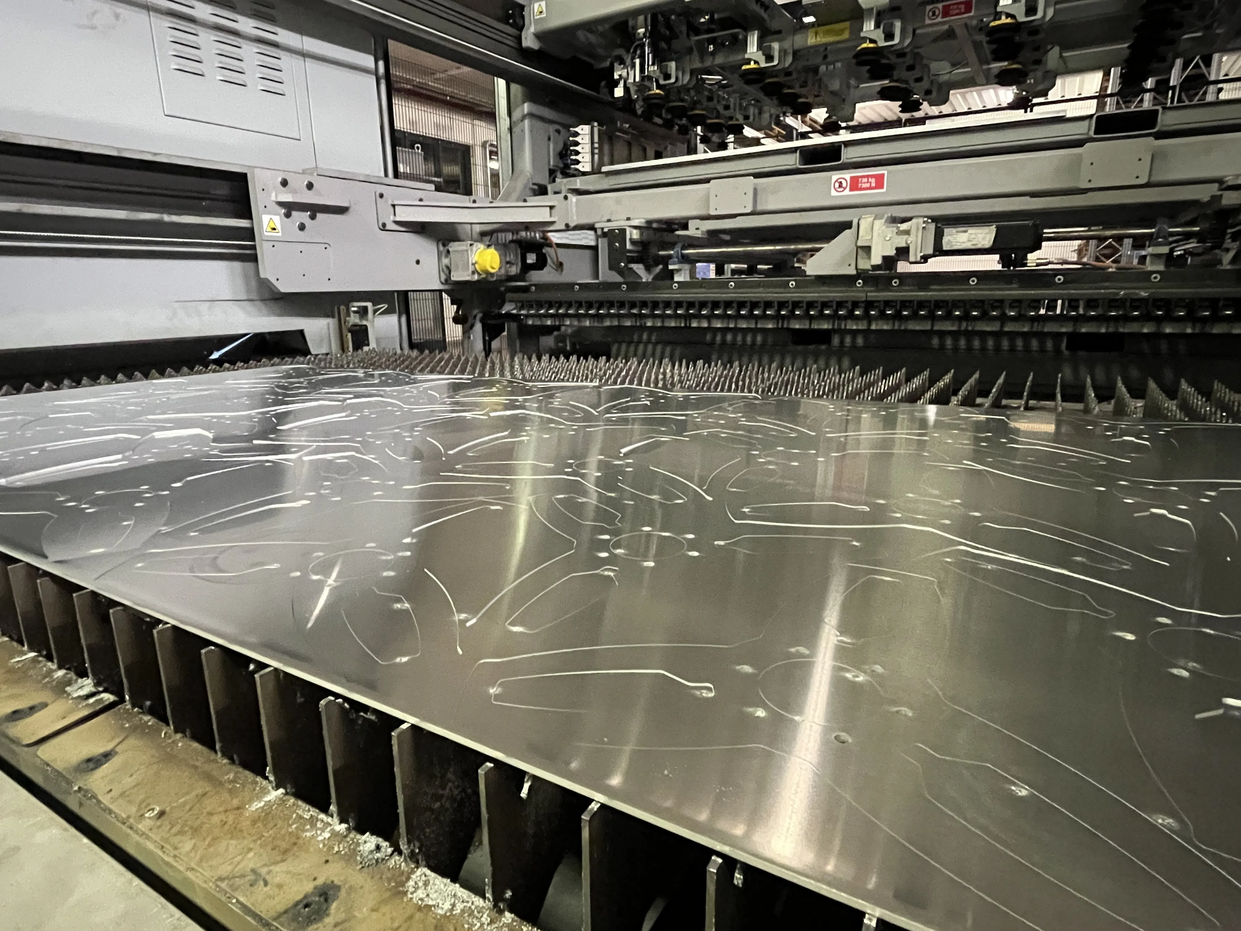 taglio laser fibra 