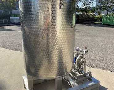 Cisterna in acciaio inox 316 per prodotti alimentari.